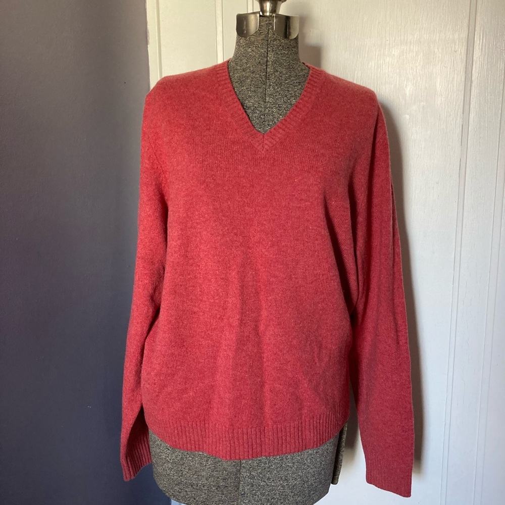 Brooks Brothers Lambs Wool V Neck Sweater Men’s Size Medium